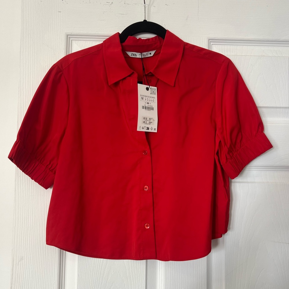 Zara Women's Red Button-Up Top